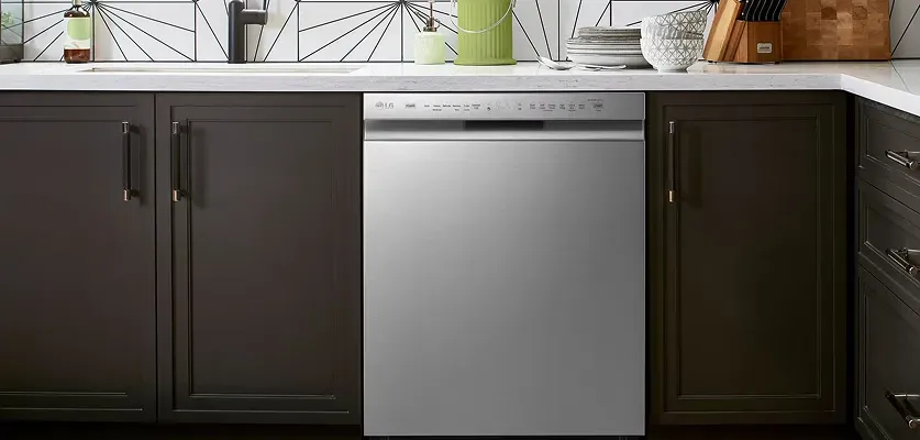 lg-LDFN4542S-dishwasher-with-quad-wash